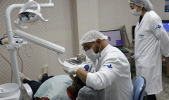 Comissão do Senado aprova novo piso salarial de médicos e dentistas